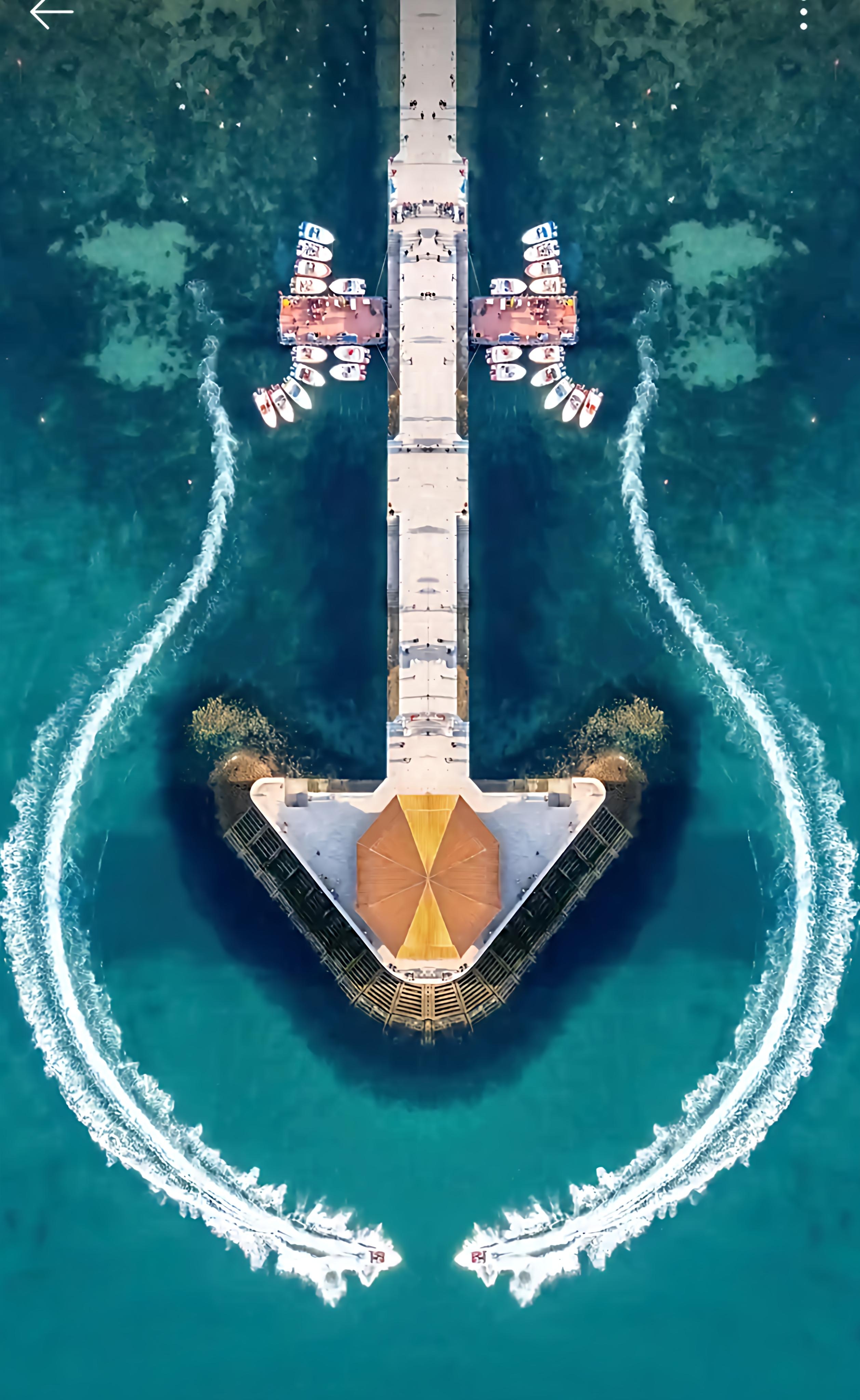 red-white's profile picture