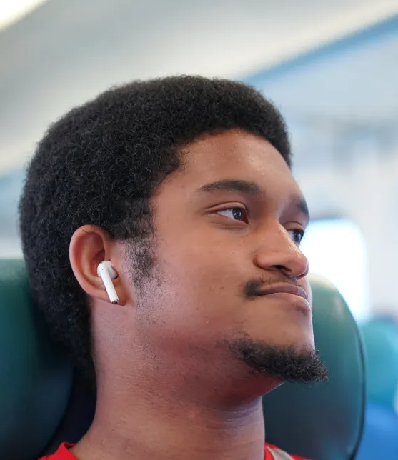 anjerisu's profile picture