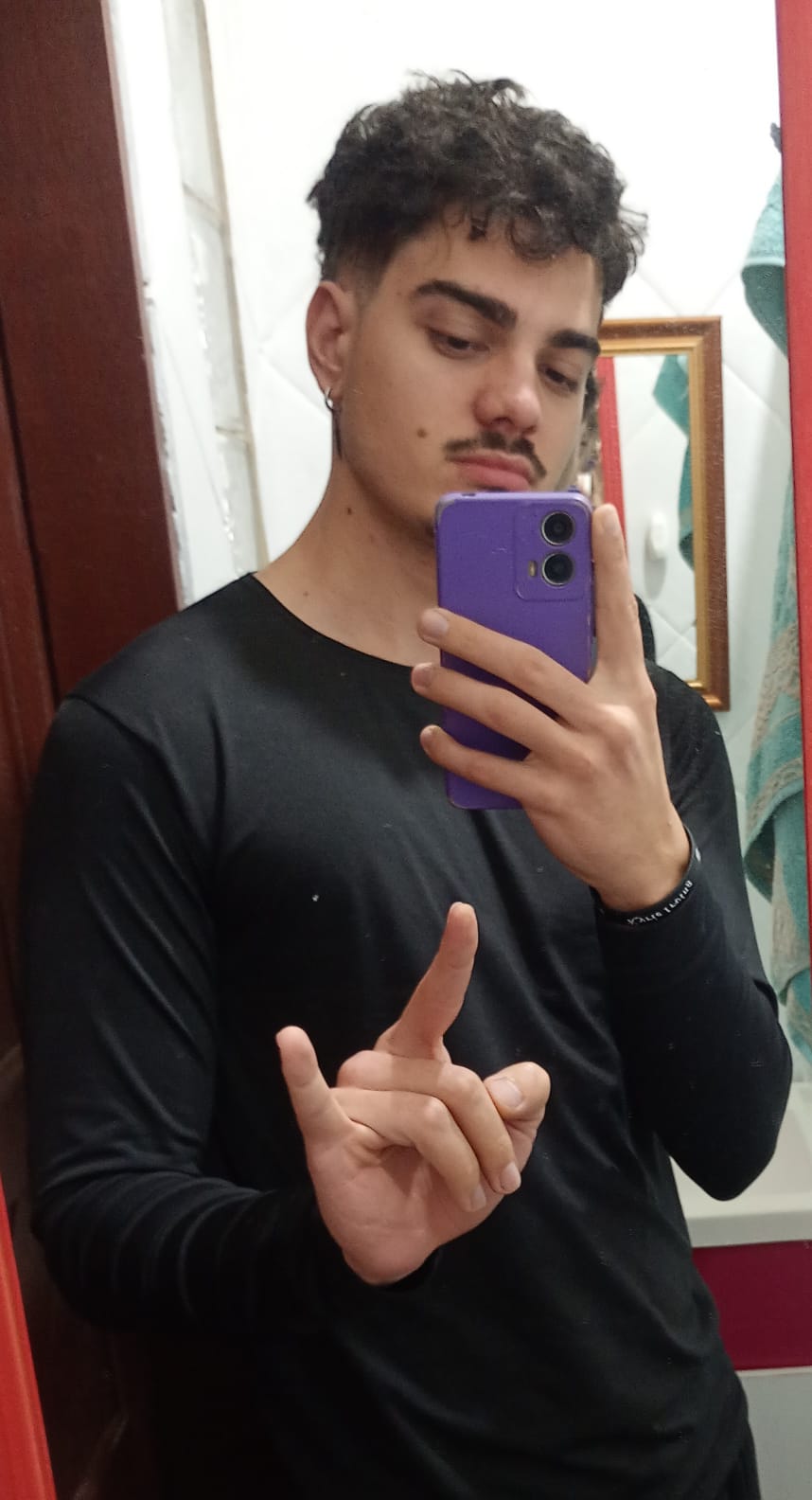 adrison's profile picture